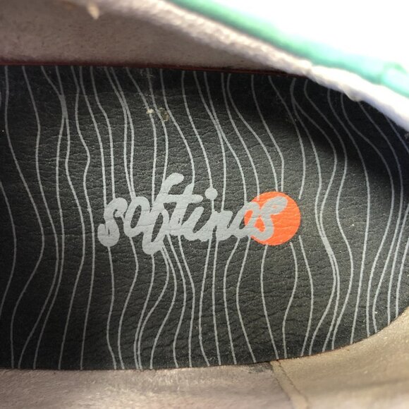 Softinos Isla Washed Comfort Lace Up Green Leather Sneakers - Picture 12 of 14